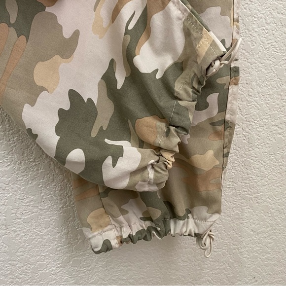 UNIVERSAL THREAD 100% Lyocell Camo Camouflage Soft Cargo Pants Size 4 - Picture 6 of 11